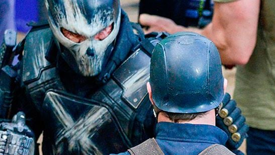 'Capitán América: Civil War': Crossbones Vs. Steve Rogers en los nuevos vídeos de rodaje