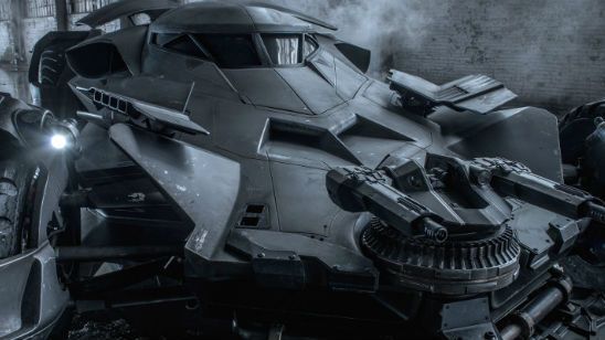 ‘Batman v Superman: El amanecer de la justicia’: Así es por dentro el Batmóvil de El Caballero Oscuro noticias imagen