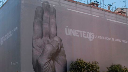 Los fans de 'Los juegos del hambre: Sinsajo - Parte 2' se unen alrededor del mundo a través del saludo de la saga noticias imagen