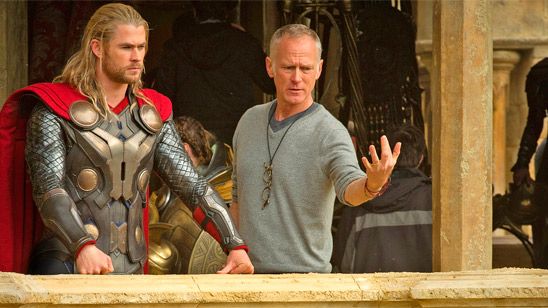 Alan Taylor dice que trabajar con Marvel en 'Thor: El mundo oscuro' fue una tortura noticias imagen