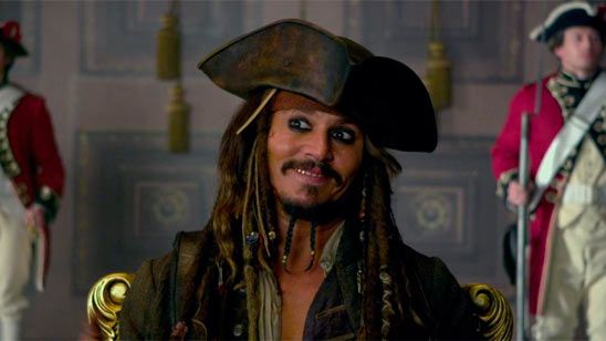 Johnny Depp se viste de Jack Sparrow para visitar un hospital infantil noticias imagen