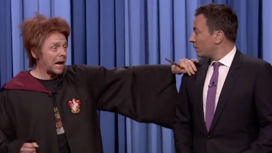 'Harry Potter': Mira el divertido vídeo de Simon Pegg ('Star Trek') haciendo de Ron Weasley borracho noticias imagen