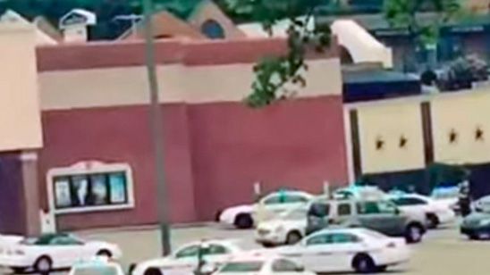 Nuevo tiroteo en un cine durante una proyección de 'Mad Max: Furia en la carretera' noticias imagen