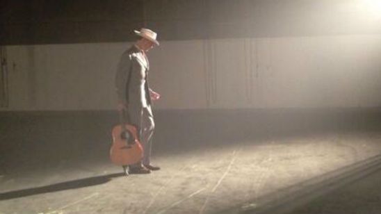 'I Saw the Light': Tom Hiddleston y Elizabeth Olsen, protagonistas de las nuevas imágenes noticias imagen