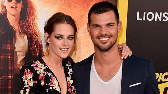 Kristen Stewart y Taylor Lautner, reencuentro 'Crepúsculo' en la 'premiere' de 'American Ultra' noticias imagen