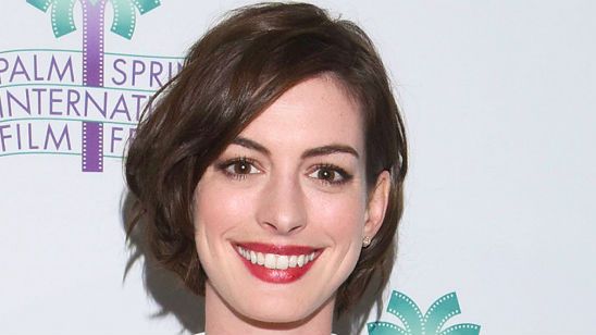 Anne Hathaway producirá y protagonizará la comedia de ciencia-ficción 'The Shower'