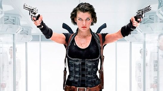 'Resident Evil: The Final Chapter': Milla Jovovich, sangrienta y con arañazos en las pruebas de maquillaje noticias imagen