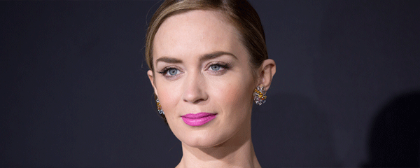 Unos periodistas le piden a Emily Blunt que abandone Estados Unidos tras una broma de la actriz sobre su nacionalidad noticias imagen