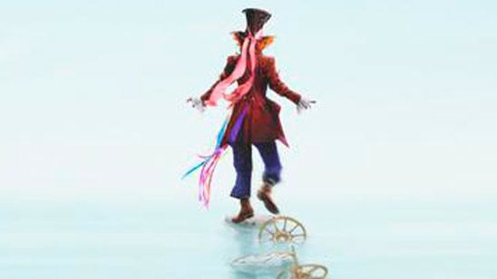 'Alicia a través del espejo': Mia Wasikowska vuela por los aires en el primer 'teaser' noticias imagen