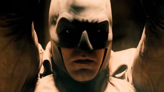 'Batman v Superman: El amanecer de la justicia': Increíble y nuevo avance con Ben Affleck encadenado noticias imagen