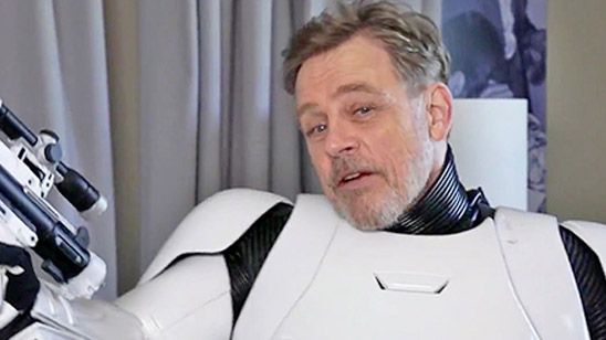 'Star Wars: El despertar de la Fuerza': Mark Hamill se disfraza de 'Stormtrooper' para sorprender a los fans noticias imagen