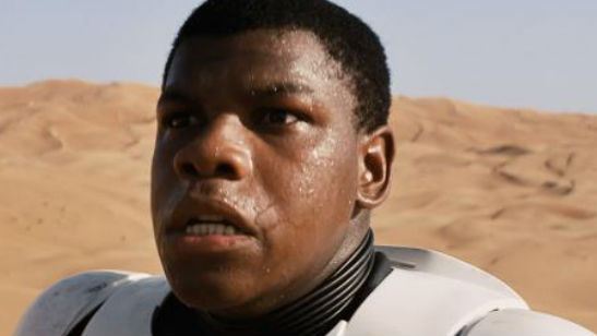 'Star Wars: El despertar de la Fuerza': Finn (John Boyega), protagonista de este 'motion' póster de la película