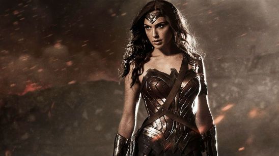 'Wonder Woman': Chris Pine escolta a Gal Gadot en estos vídeos del rodaje de la película