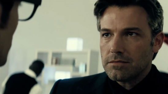 'Batman v Superman': El productor dice que el Caballero Oscuro es "jurado y verdugo" en 'El amanecer de la justicia' noticias imagen
