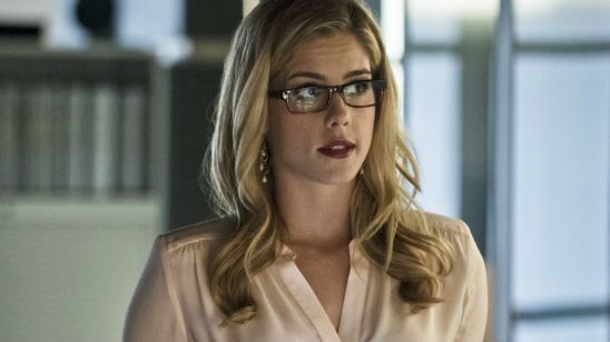 'Arrow': Felicity Smoak conseguirá un nombre en clave sugerido por los fans noticias imagen