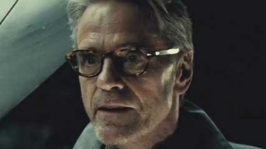 'Batman v Superman': Jeremy Irons habla sobre su Alfred Pennyworth noticias imagen