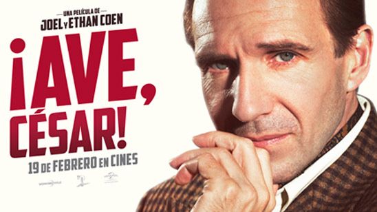 '¡Ave, César!': Póster EXCLUSIVO con Ralph Fiennes como Laurence Laurentz noticias imagen