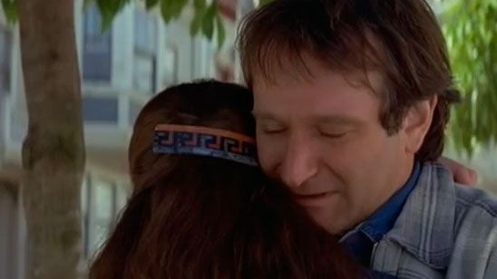 'Sra. Doubtfire, papá de por vida': Recuerda la película de Robin Williams con estas escenas eliminadas noticias imagen