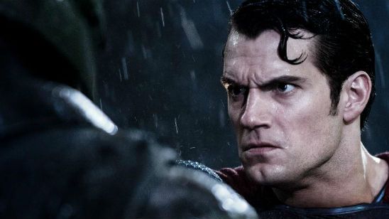 'Batman v Superman': Henry Cavill y Ben Affleck piensan que la pelea entre ambos superhéroes "no es justa" noticias imagen