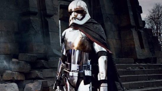 'Star Wars': Gwendoline Christie explica la razón de que Capitán Phasma no se quite el casco noticias imagen