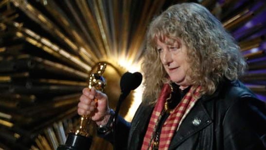 Oscar 2016: La ganadora Jenny Beavan ('Mad Max') habla sobre su elección de vestimenta