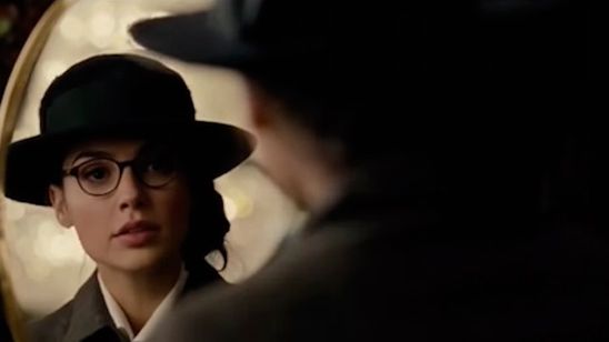 'Batman v Superman': Revelado a qué se dedica Wonder Woman como Diana Prince noticias imagen