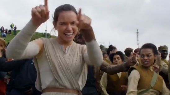 'Star Wars: El despertar de la Fuerza': El reparto de la película baila durante el rodaje en este vídeo noticias imagen