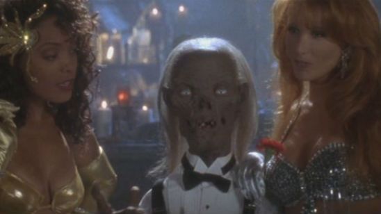 'Historias de la cripta': TNT da luz verde al 'reboot' de M. Night Shyamalan noticias imagen