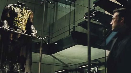 'Batman v Superman': Revelada el arma de Robin noticias imagen