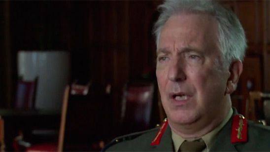 'Espías desde el cielo': Entrevista EXCLUSIVA con el tristemente fallecido Alan Rickman noticias imagen
