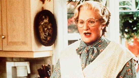 'Ella es tu padre': Telecinco prepara una comedia con una trama a lo 'Sra. Doubtfire' noticias imagen
