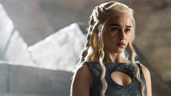 'Juego de Tronos': Emilia Clarke no cree que un 'spin-off' sobre Daenerys sea una buena idea noticias imagen