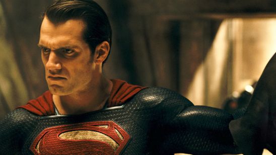 'Batman v Superman': Ben Affleck desnudo y Henry Cavill sin camiseta en la edición especial en DVD noticias imagen