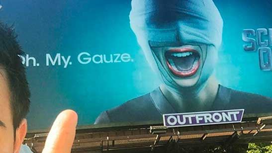 'Scream Queens': Taylor Lautner posa con el primer póster de la segunda temporada