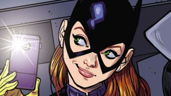 Un 'easter-egg' de 'Batman v Superman' podría revelar el destino de Barbara Gordon en el Universo Cinemático de DC noticias imagen