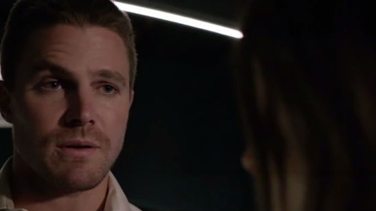 'Arrow': Oliver busca a un nuevo equipo de vigilantes en el primer tráiler de la quinta temporada noticias imagen