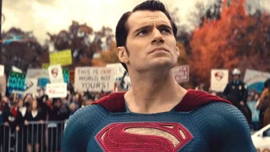 La productora Deborah Snyder defiende el Superman de Henry Cavill