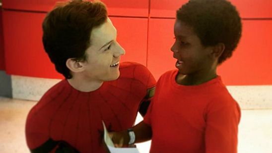 'Spider-Man: Homecoming': Tom Holland visita un hospital para niños vestido como Hombre Araña noticias imagen