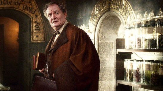 'Juego de Tronos': Jim Broadbent ficha por la séptima temporada