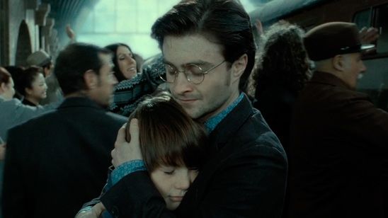 'Harry Potter': J.K.Rowling desea un buen inicio de clases en Hogwarts a Albus Potter (¿por error?) noticias imagen