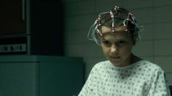 'Stranger Things': Alucina con estos vídeos de Eleven cantando en español y rapeando noticias imagen