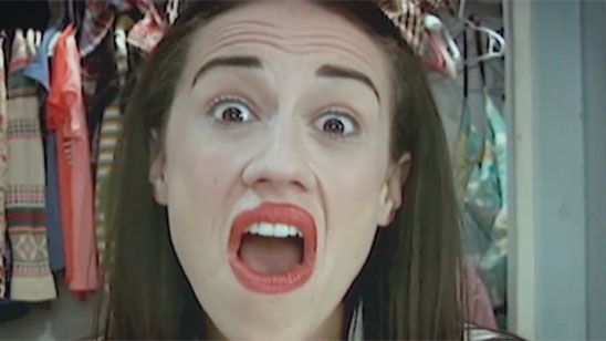 'Haters Back Off': Primer 'teaser' y póster en español de la nueva comedia de Netflix con Miranda Sings noticias imagen