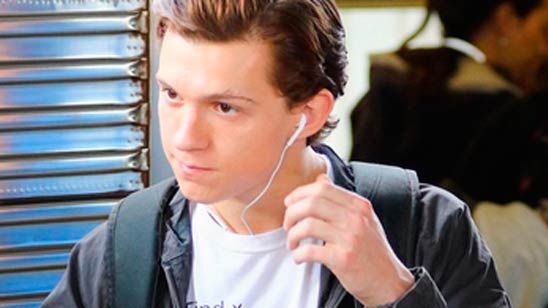 'Spider-Man: Homecoming': Tom Holland se pasea en pijama en las nuevas fotos del rodaje en Nueva York noticias imagen