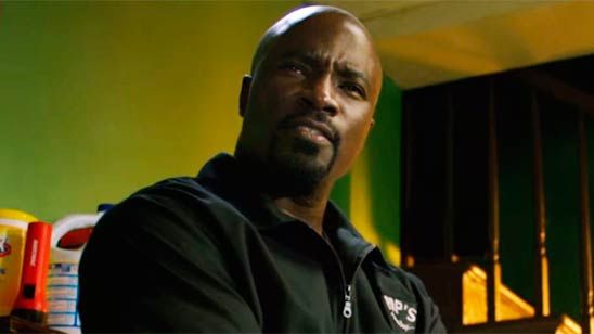 'Luke Cage': el 'easter egg' de 'Regreso al futuro' que probablemente hayas pasado por alto noticias imagen