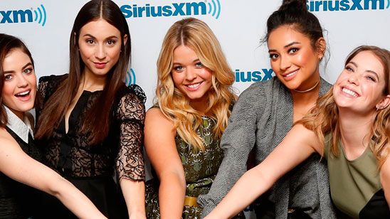 'Pretty Little Liars': Las actrices protagonistas se hacen un tatuaje compartido como homenaje a la serie noticias imagen