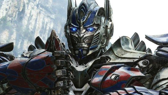 'Transformers: El último caballero': Optimus Prime, protagonista del póster de la película 