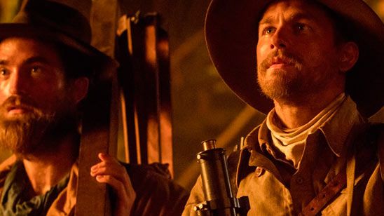 'The Lost City of Z': Charlie Hunnam y Robert Pattinson, listos para explorar en esta imagen de la película noticias imagen