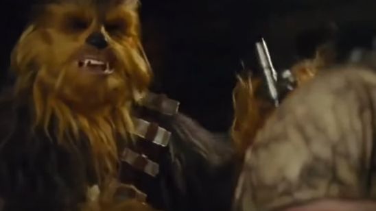 'Star Wars: El despertar de la Fuerza': Nueva escena eliminada con Chewbacca defendiendo a Rey noticias imagen