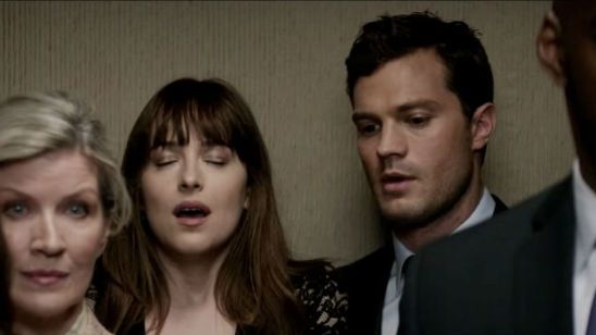 'Cincuenta sombras más oscuras': Anastasia Steele y Christian Grey tienen una apasionada cita en un nuevo clip de la película noticias imagen