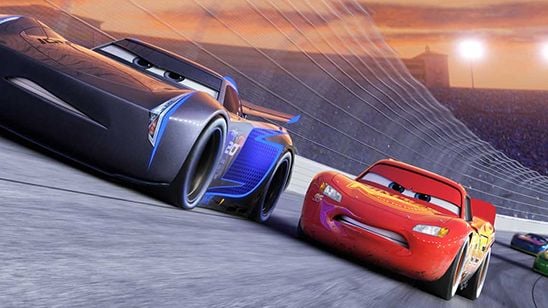 ‘Cars 3’: La competición se complica para Rayo McQueen en el nuevo tráiler en español